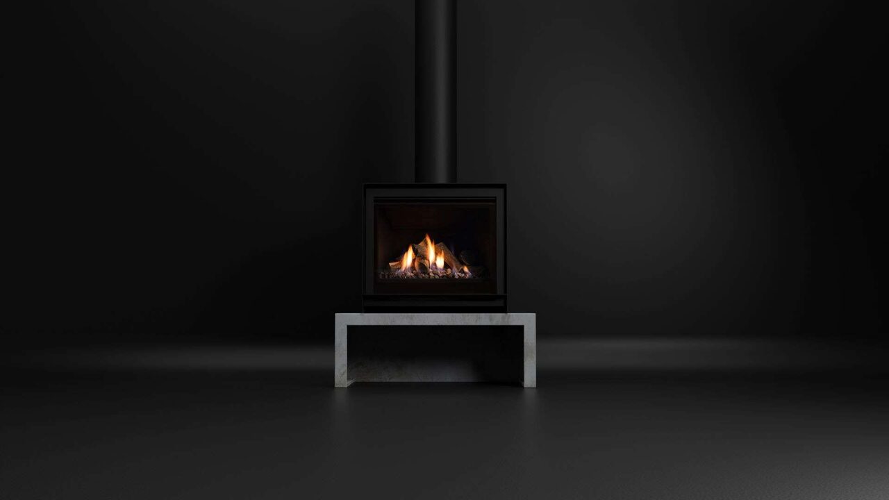 DFS740 on a concrete plinth
